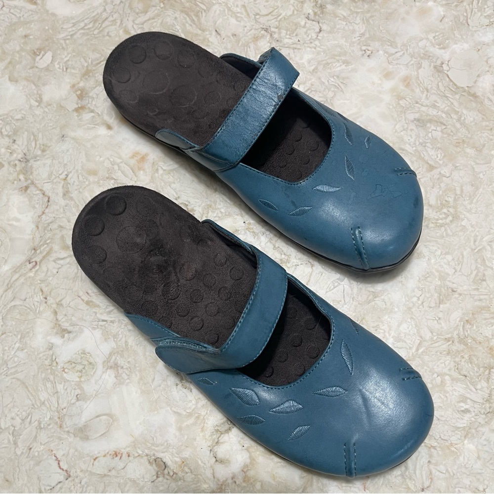 Orthaheel Blue Vegan Leather Slip-On Mules Sz 11